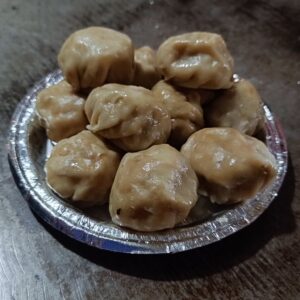 Steam veg momos