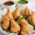 Paneer samosa chola