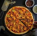 Paneer Tikka Pizza