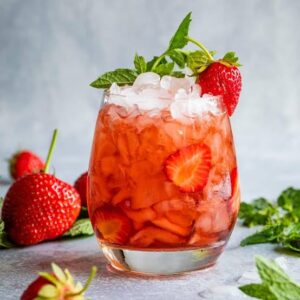 Strawberry mojito