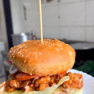 Tandoori chaap burger