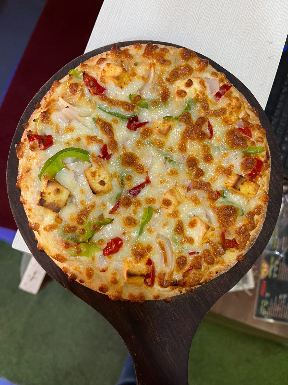paneer makhani pizza