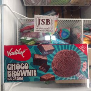 Choco brownie ice cream + 2 tissue