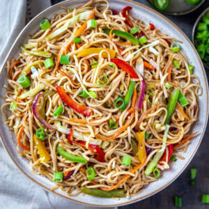 Veg. Hakka noodles